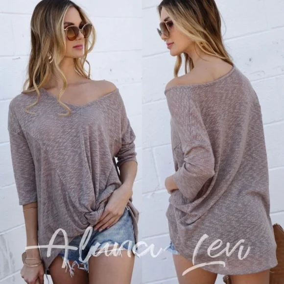 033 Cozy Mocha Twist Hem Loose Fit Top - Picture 2 of 2